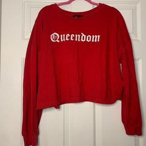 Queendom crop top